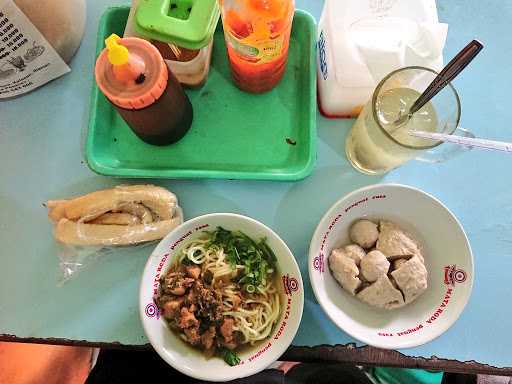 Spesial Bakso Super & Mie Ayam Pak Yadi 3