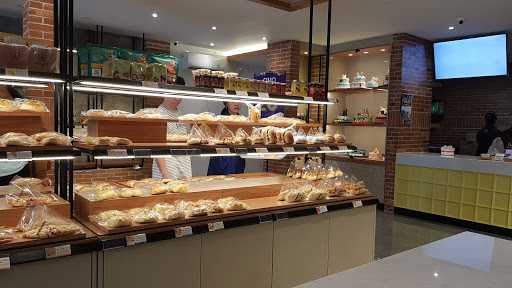 Capital Bakery & Cake - Taman Palem 8