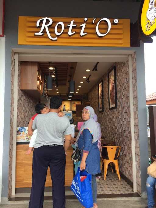 Roti'O Stasiun Kalideres 7