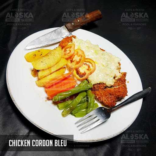 Aloska Cafe & Resto 2