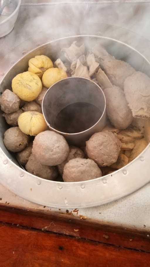 Mie Ayam & Bakso Cak Manto 4