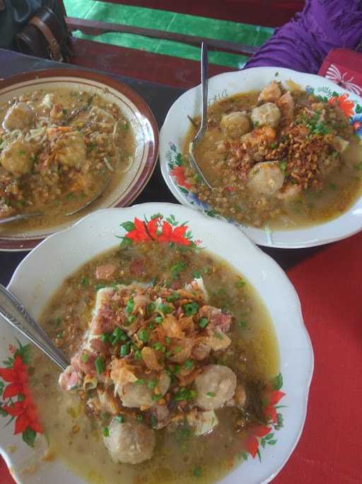 Warung Kaldu Selingkuh Hatija 1