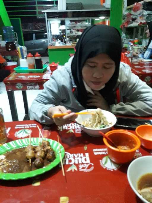 Stasiun Kalideres Bakso Misfalah 9