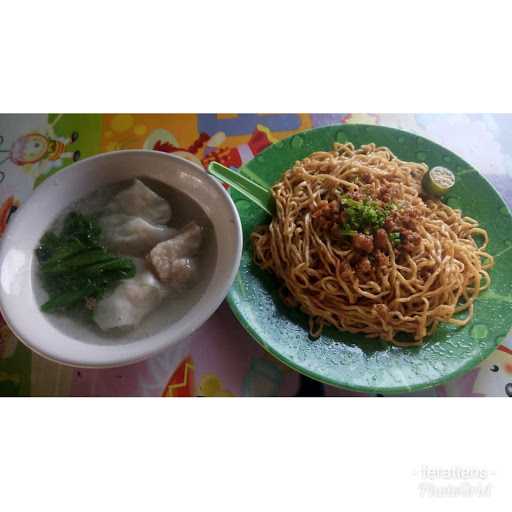 Mie Pangsit Atek 3