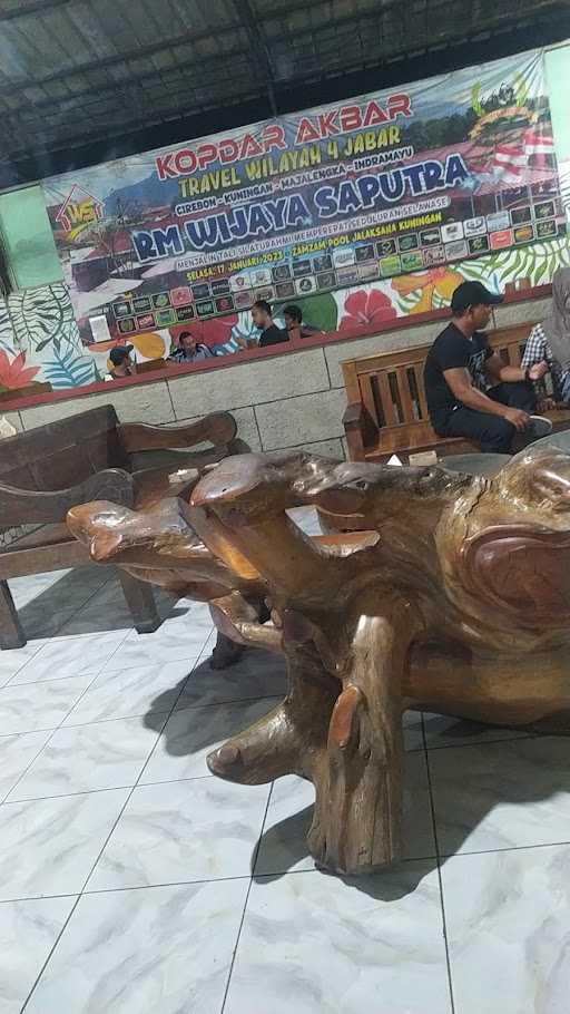 Warung Travel Kali Jati 10