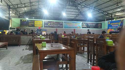 Warung Travel Kali Jati 9