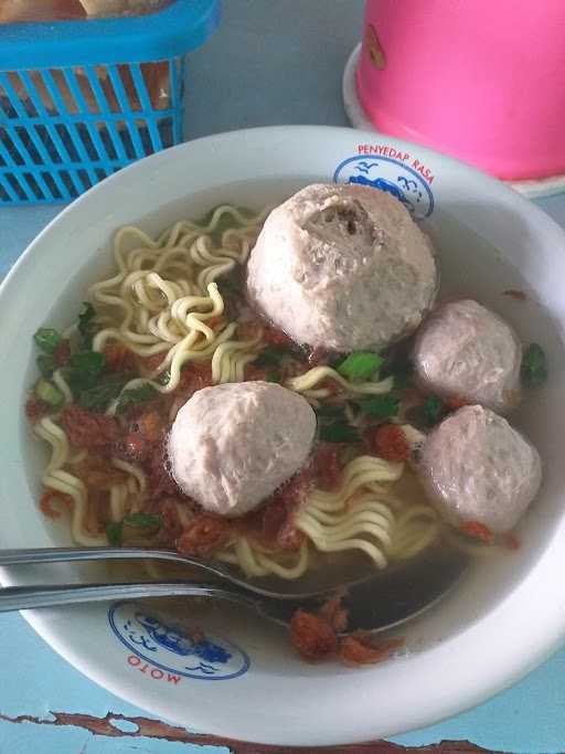 Bakso & Mie Ayam Laris Manis 7