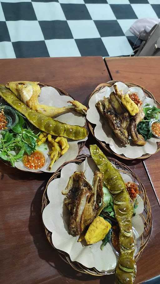 Bebek Goreng Kemangi 3