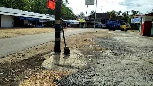 Warung Sate Gule Kambing Uhud 10