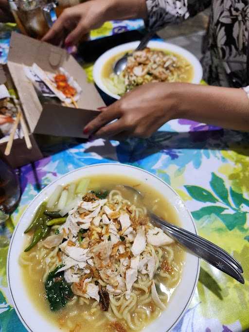 Warung Mie Basuki 7