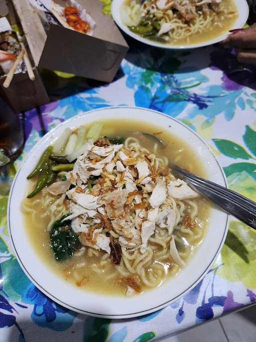 Warung Mie Basuki 5