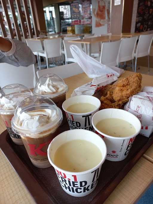 Kfc Roxy Jember 5