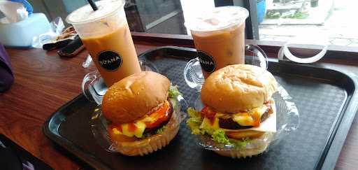 Buana Bakery & Coffee 5