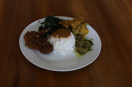 Citra Minang Masakan Padang 4