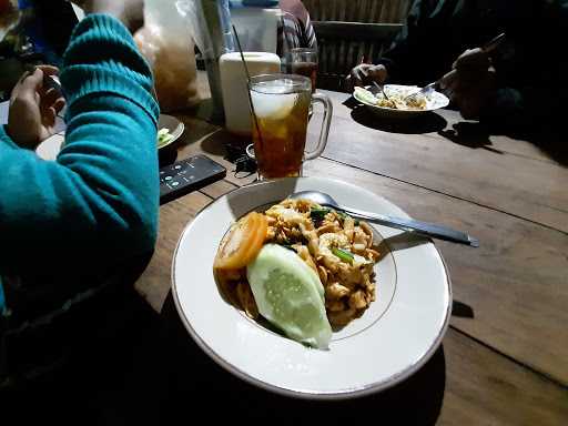 Nasi Goreng Andalas 9