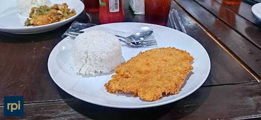 Oti Fried Chicken Kaliwungu 4