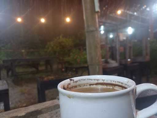 Memori Jingga Coffee 7