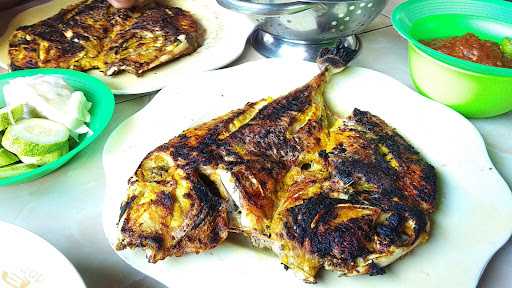 Ikan Bakar Afandi 10