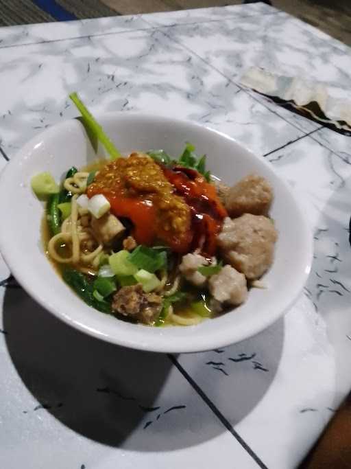 Mie Ayam Bakso Caknur 2