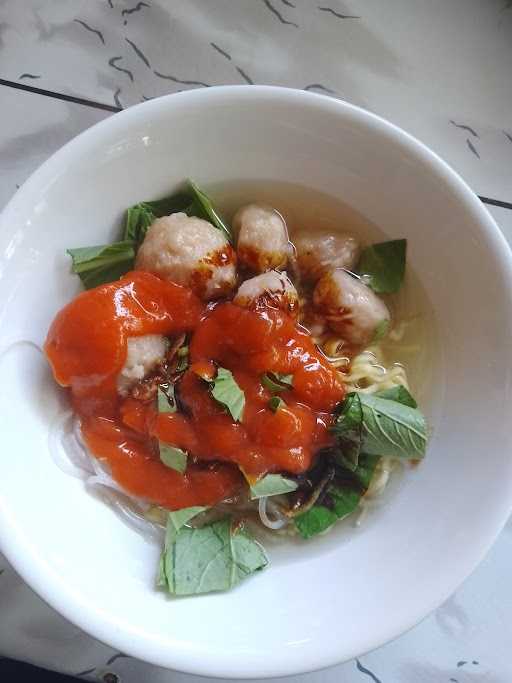 Mie Ayam Bakso Caknur 3