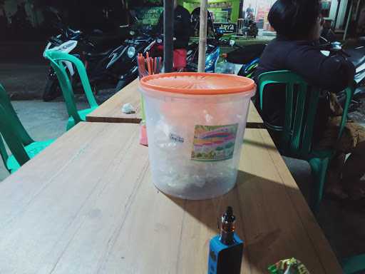 Warung Pak Marlin 10