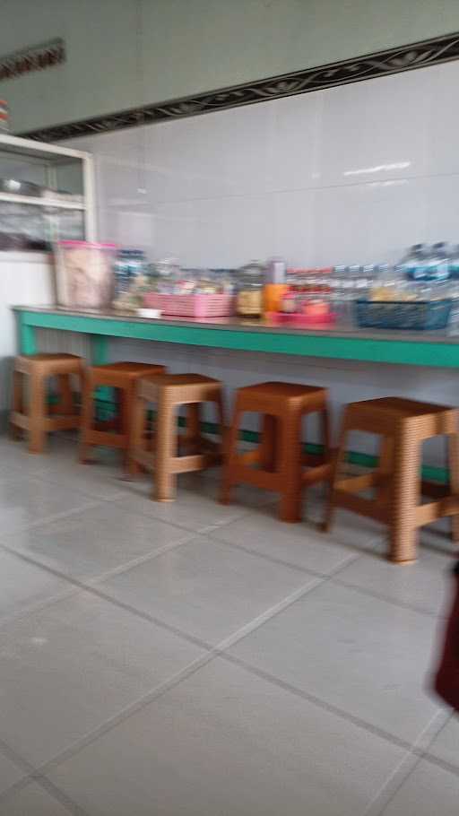 Warung Pojok 9