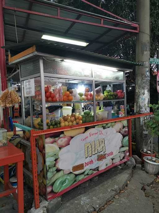 Jus Dan Salad Buah Niar 8