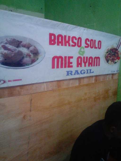 Bakso Solo & Mie Ayam Ragil 4