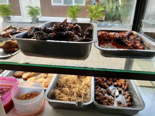 Nasi Uduk Bu Riszqi 3