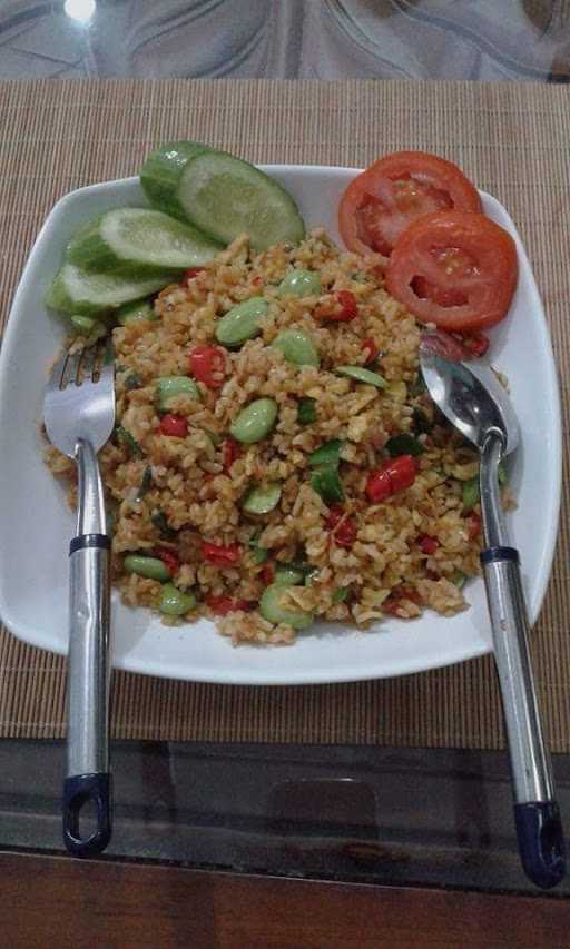 Nasi Goreng Laris Jaya 7