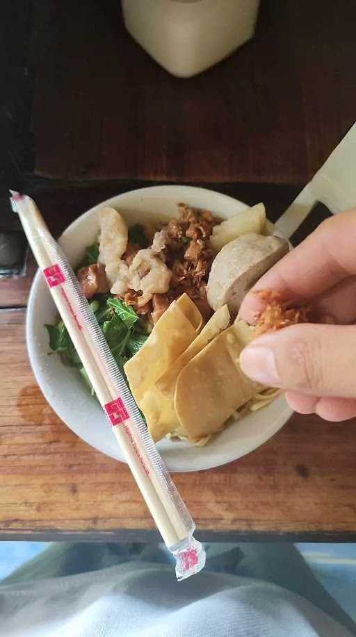 Mie Ayam & Bakso Kelurahan 4