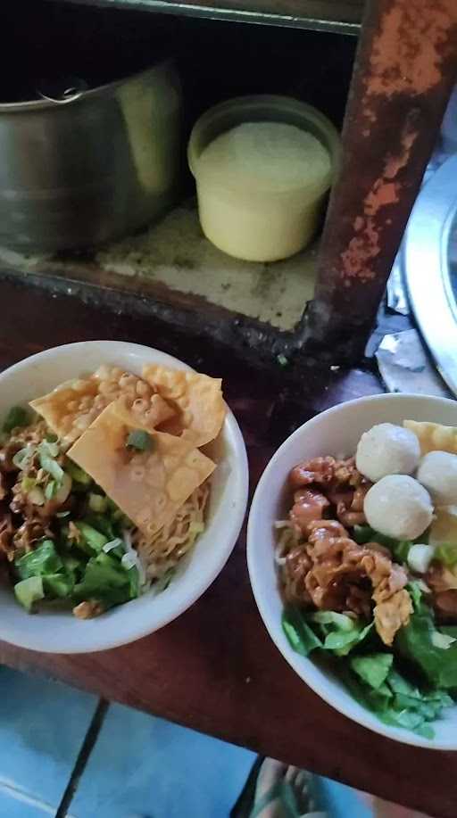 Mie Ayam & Bakso Kelurahan 7