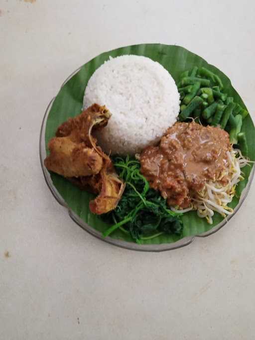 Nasi Pecel Ayam Kampung 1