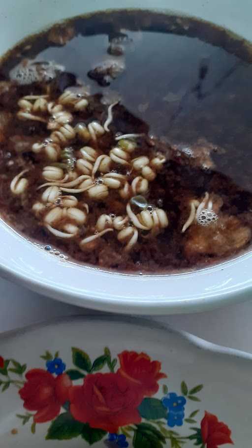 Soto Ayam Surabaya & Rawon Hitam 1