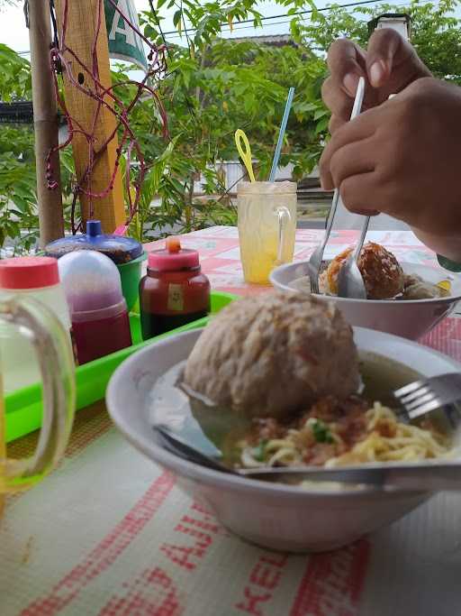 Depot Bakso Mercon & Mie Ayam Punokawan 8