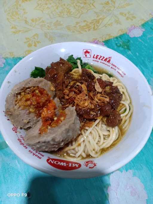 Mie Ayam & Bakso Ratri 3