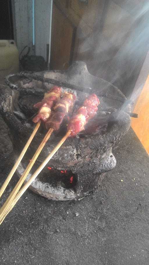 Sate Kambing Dan Ayam Bakar Bu Giyanti 2