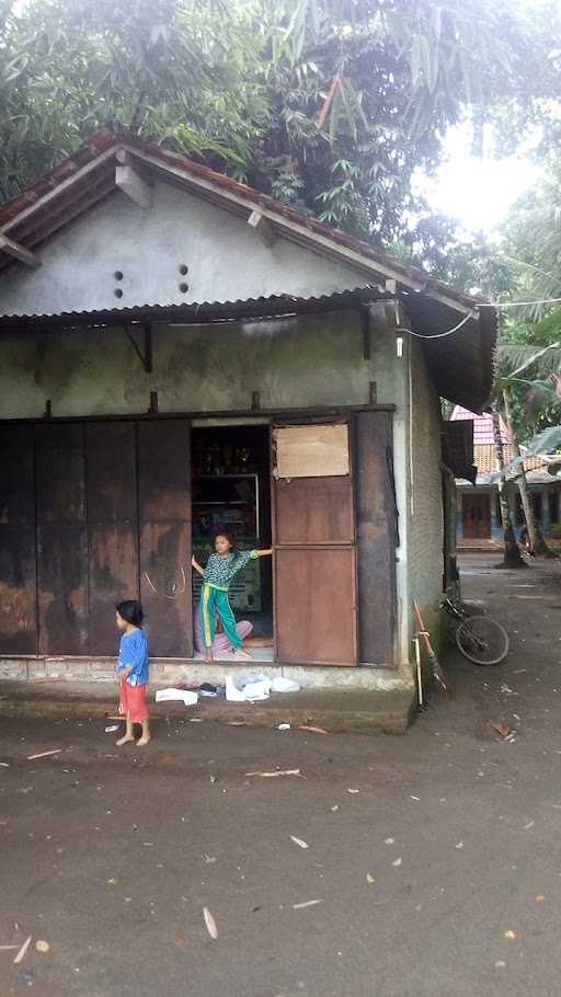 Warung Yu Lasinah 1