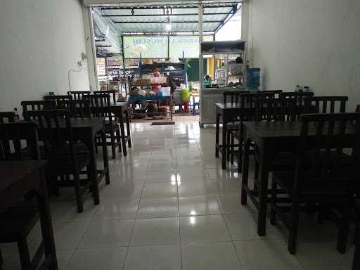 Warung Lalapan Barokah Muslim 10