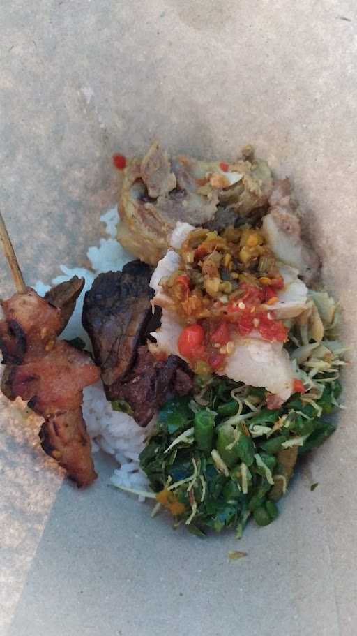 Warung Nasi Babi Guling Samsam 10