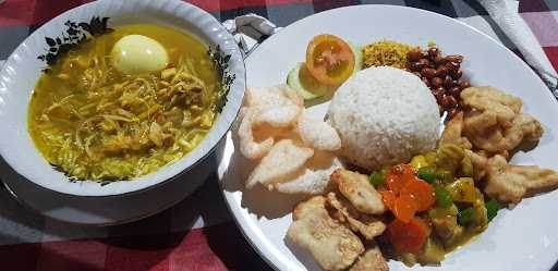 Warung Puspa Candidasa 9