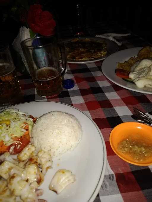 Warung Puspa Candidasa 8