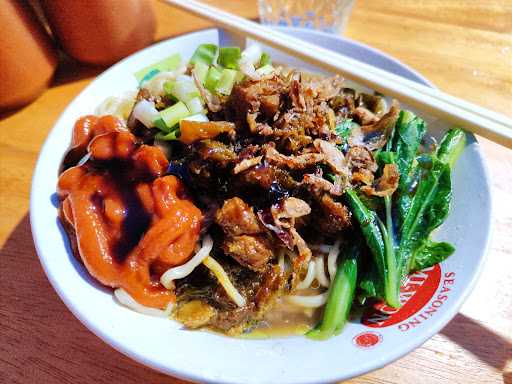 Bakso & Mie Ayam Widi Pangestu 1