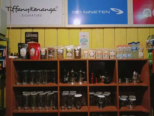 Cafe De Rel (Waroeng Jenong) 8