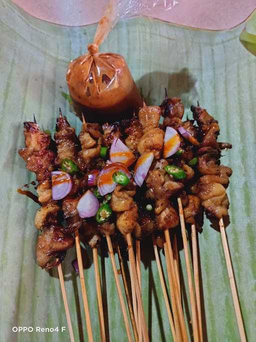 Aneka Sate Sambal Kacang Pak Die Mbak Ika 2