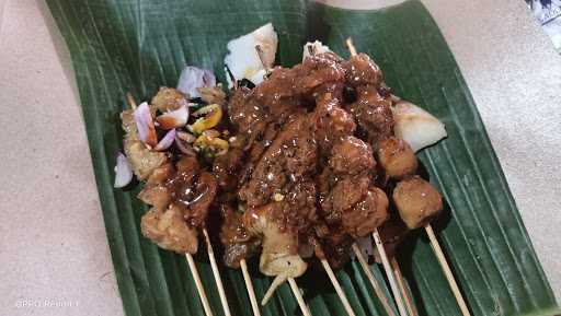 Aneka Sate Sambal Kacang Pak Die Mbak Ika 5