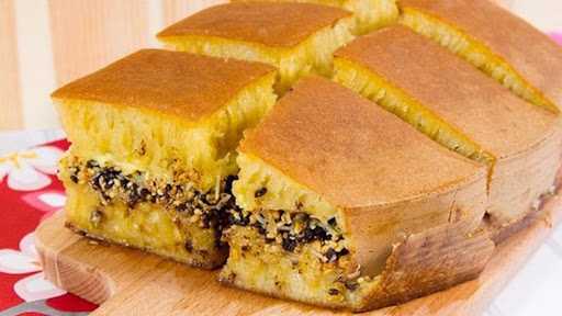 Martabak Bangka Putro Rahayu Spesial Manis & Telor 1