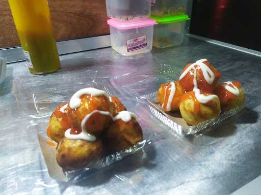 Shizuka Takoyaki Karanggede 1