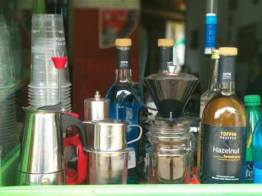 Kedai Coffee & Tea Kembar 3