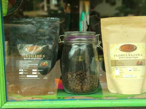 Kedai Coffee & Tea Kembar 1